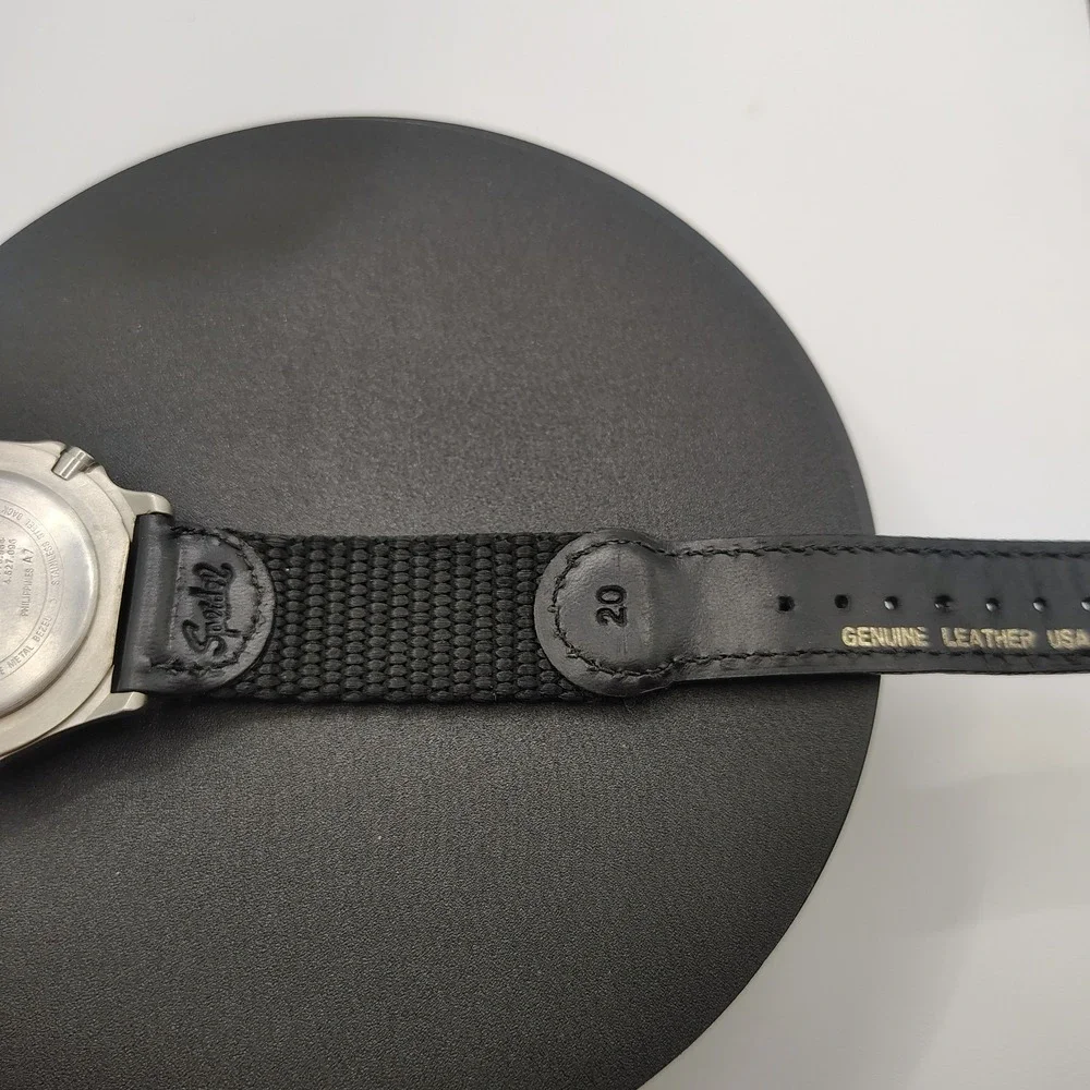 Vintage 1995 Timex Field Camper Mens Quartz Watch‎ ( No Indiglo)